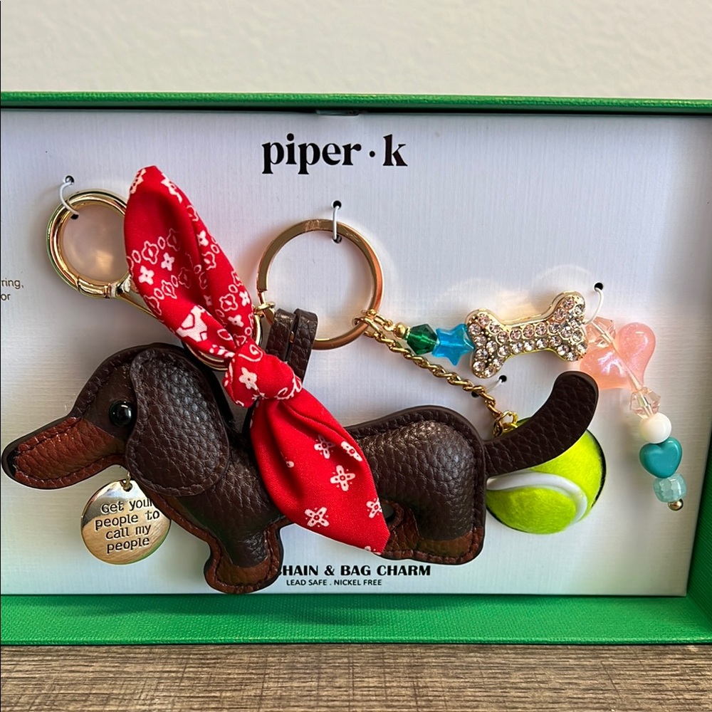 Piper K Dachshund Doggo Bag Charm 🎾🐾🦴 - Picture 9 of 9